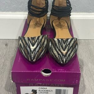 Rampage Women's Black and White Patterned Flats